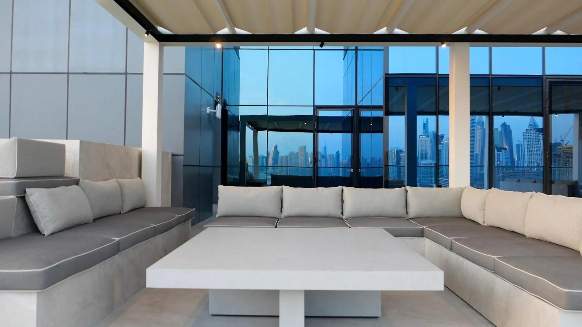 شقة High End 4Br Penthouse With Private Pool And Skyline Views دبي